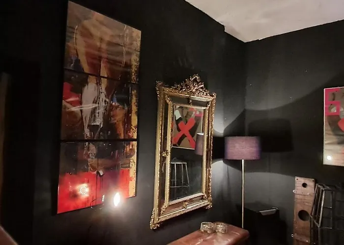 Love Room Perpignan - Week-End En Amoureux Perpignan - Love Room Pour Anniversaire ベッド・アンド・ブレックファスト ペルピニャン